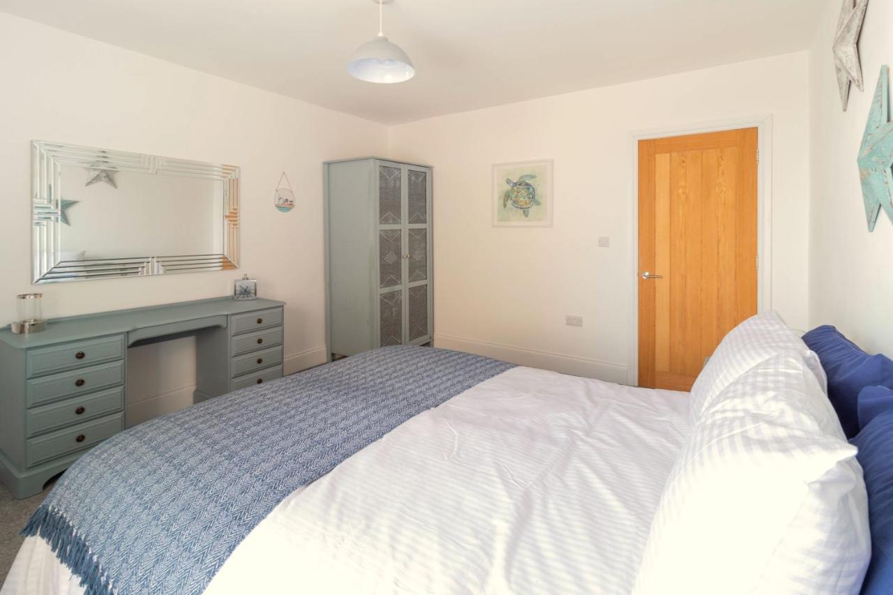 Lovely 2- Bedroom Apartment With Stunning Sea Views Worthing Dış mekan fotoğraf